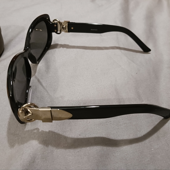 Like-New GUCCI SUNGLASSES main image 9